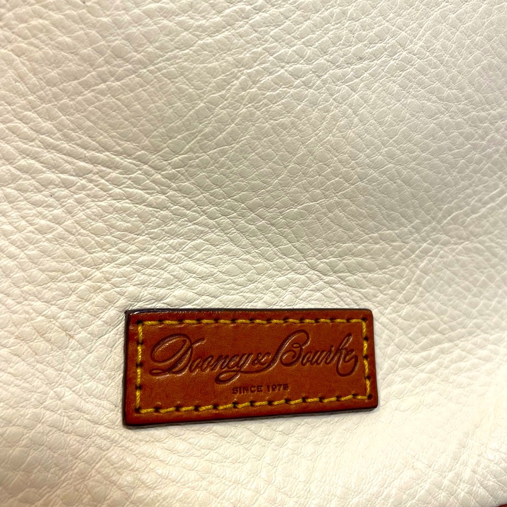 Dooney & Bourke Cream and Brown Leather Small Letter Carrier Shoulder Bag EUC - Picture 6 of 16